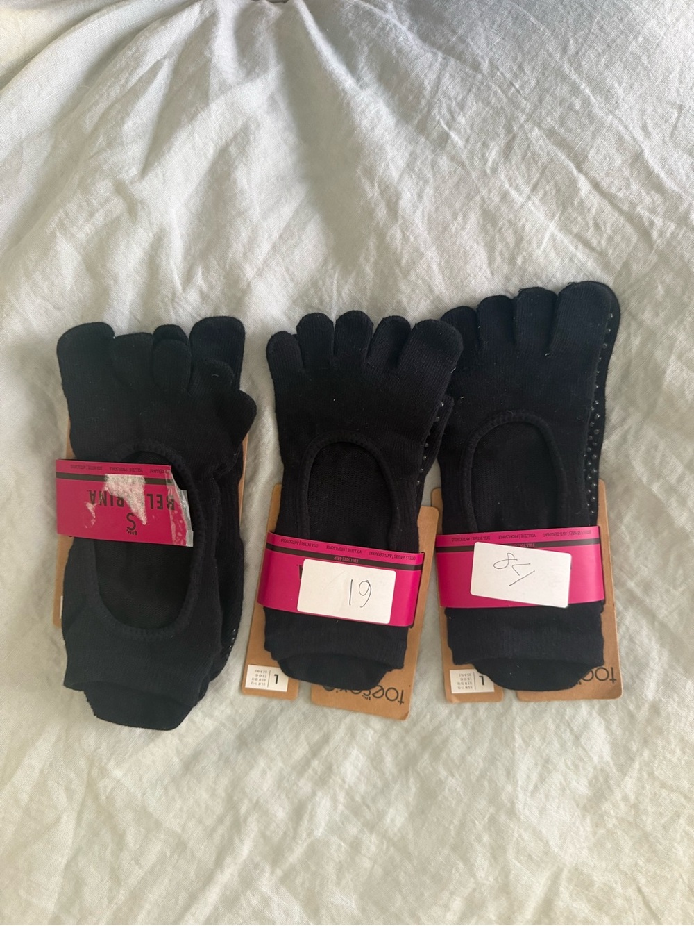 Toesox bundle of 3 pairs large